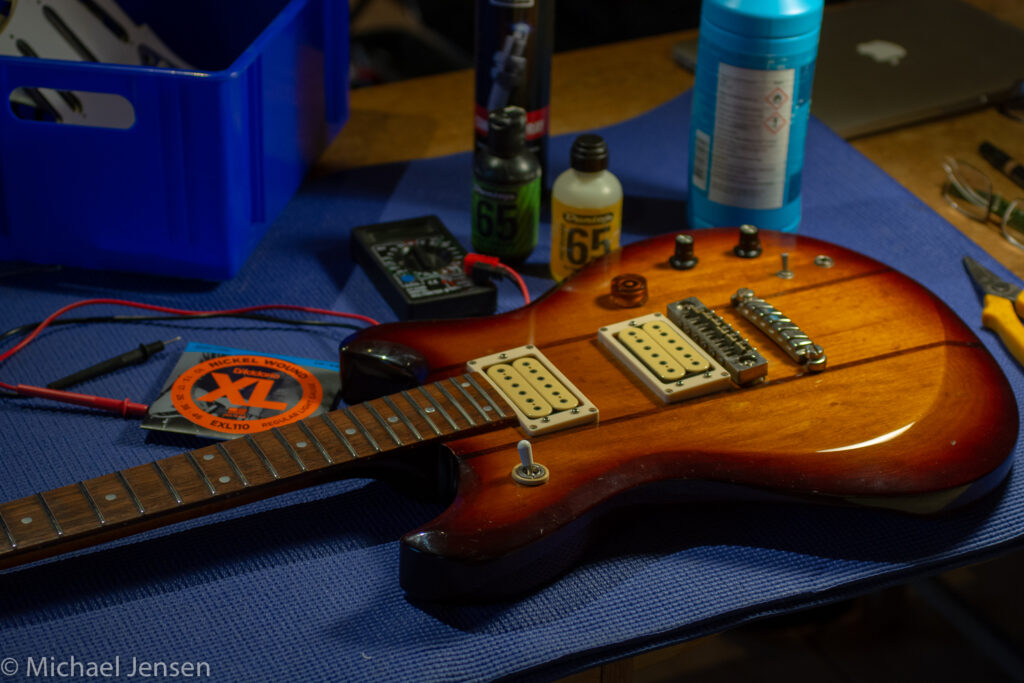 Restoring an old Ibanez ST-200 